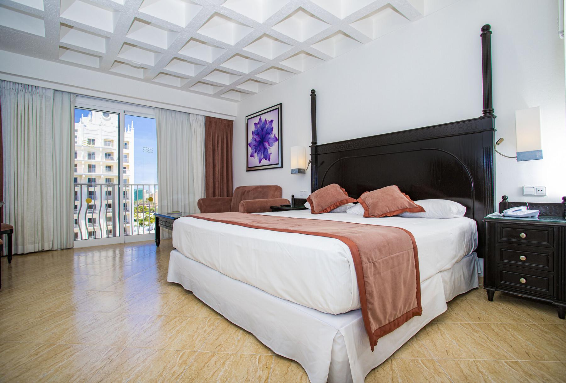 Riu Palace Aruba Palm Beach Bagian luar foto